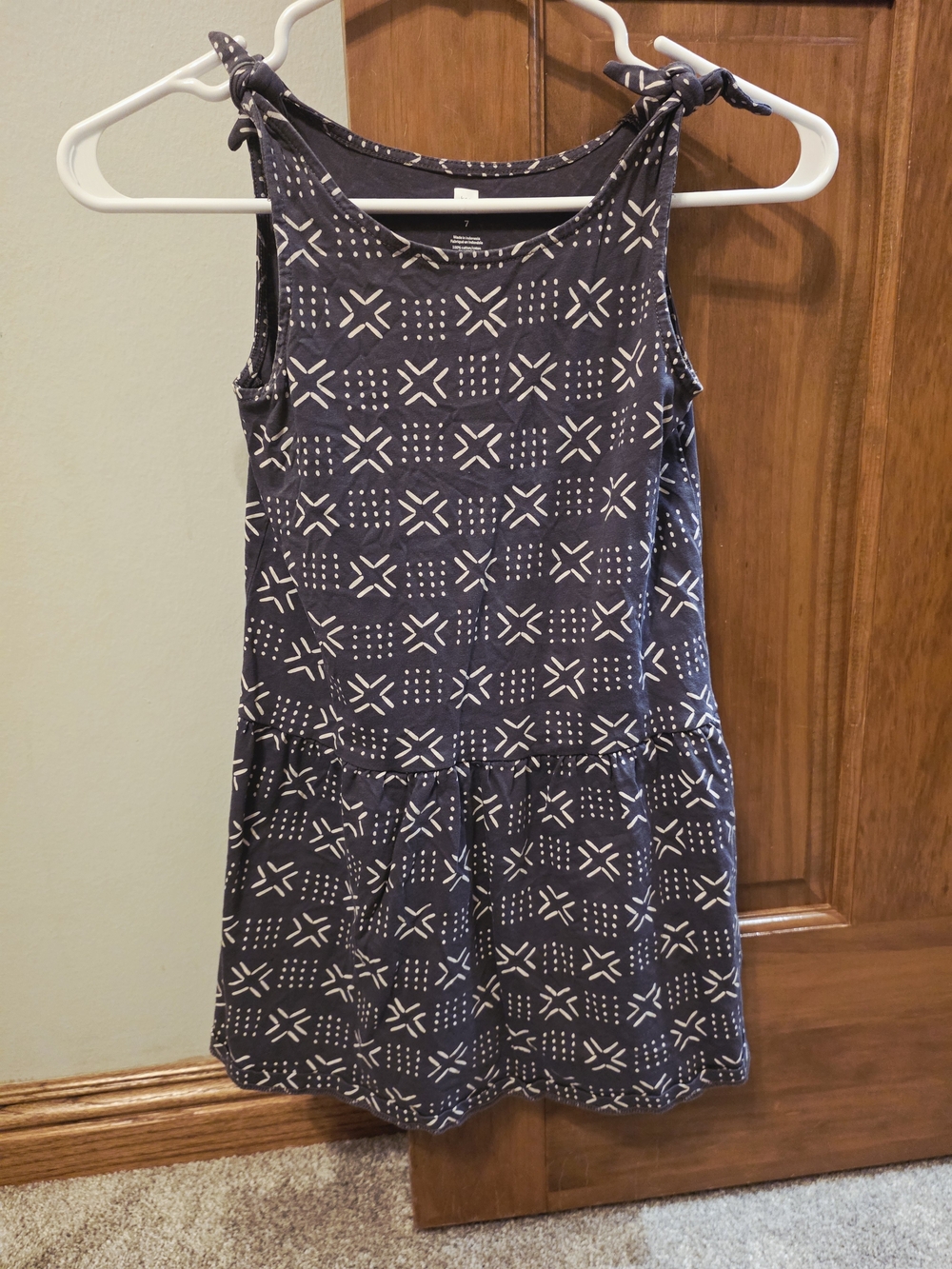 Tea Collection Gray and Cream Tie Shoulder Dress Girls Size 7